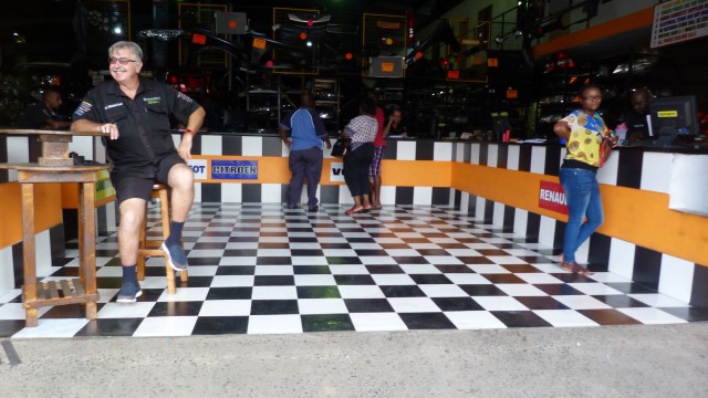 85 Chris Hani Road , Euroboyz has moved next to Sparesboyz